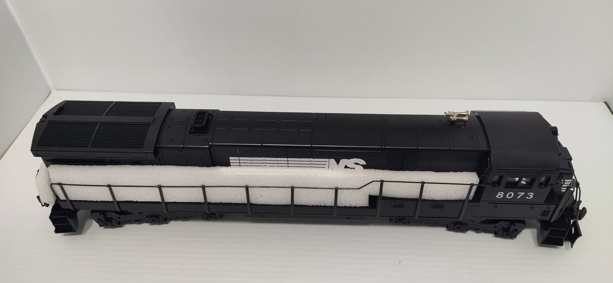 MTH C30-7 NORFOLK SOUTHERN #8073